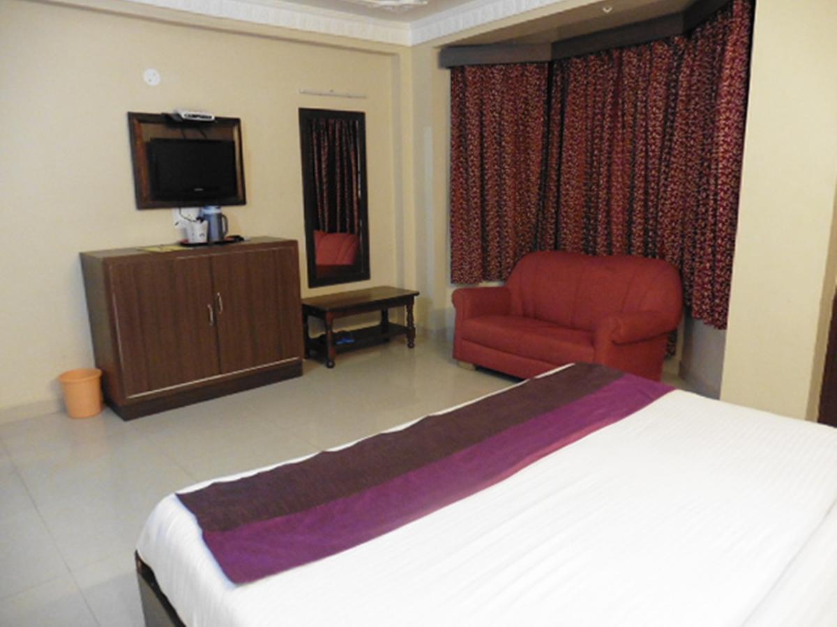 City Light Hotel 戴尔豪斯 外观 照片