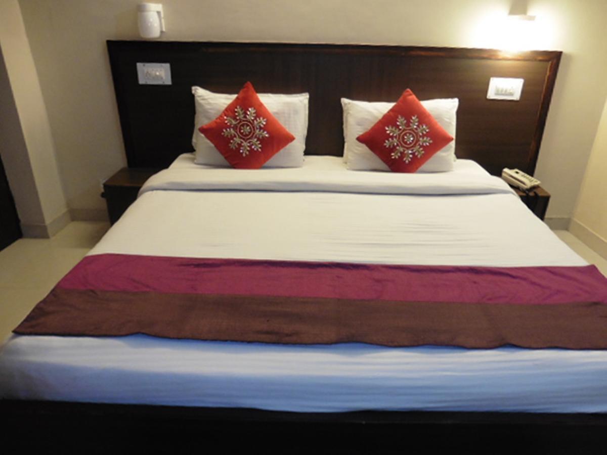 City Light Hotel 戴尔豪斯 外观 照片